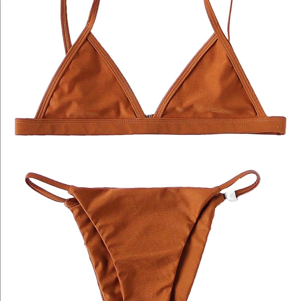 Rusty bikini - Picture 2 of 2